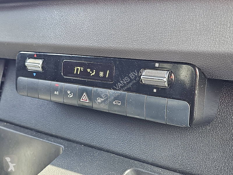 Bedrijfswagen Mercedes 311 L2H2 AUTOMAAT AIRCO