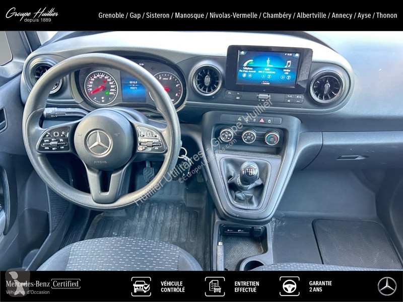 Véhicule utilitaire Mercedes 110 CDI Fourgon...