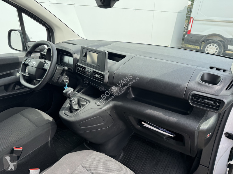 Furgoneta Toyota 1.5 D 100PK Nieuw Model! L1...