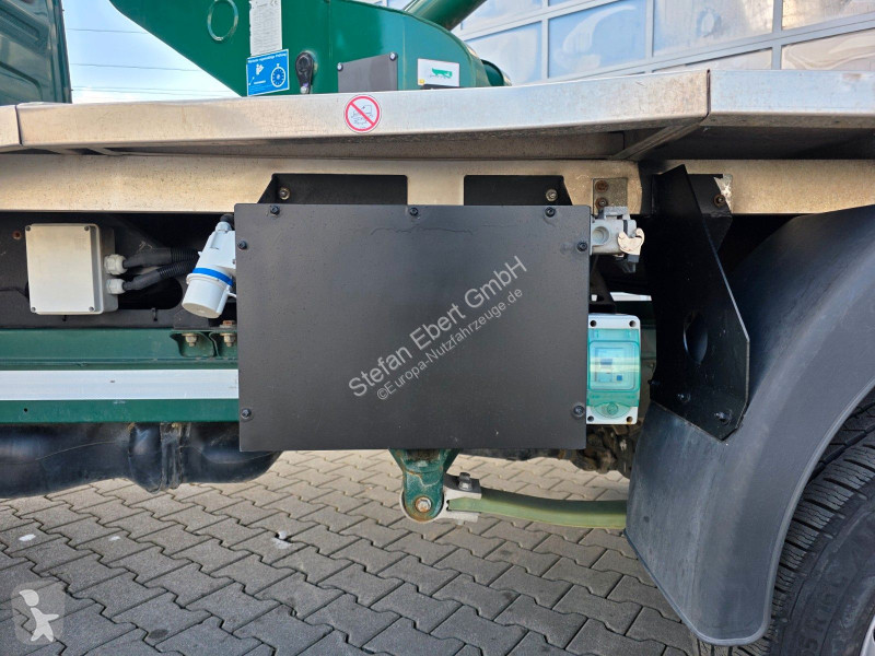 Véhicule utilitaire Mercedes 314 Hubsteiger