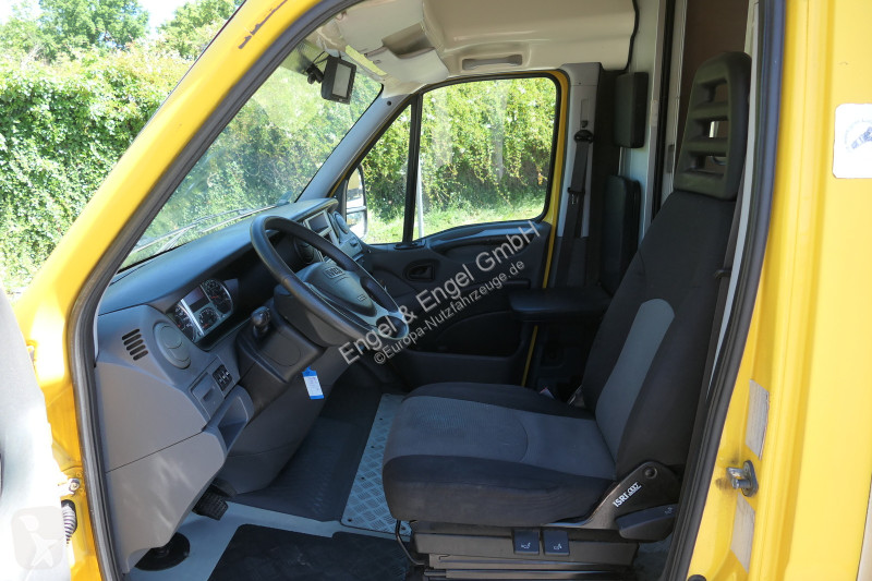 Furgoneta Iveco Daily 35 S11 C30C AUTOMATIK...