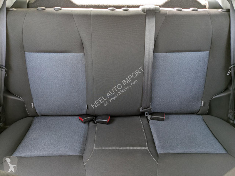 Véhicule utilitaire Peugeot 208 LIKE 1.2I 12V...