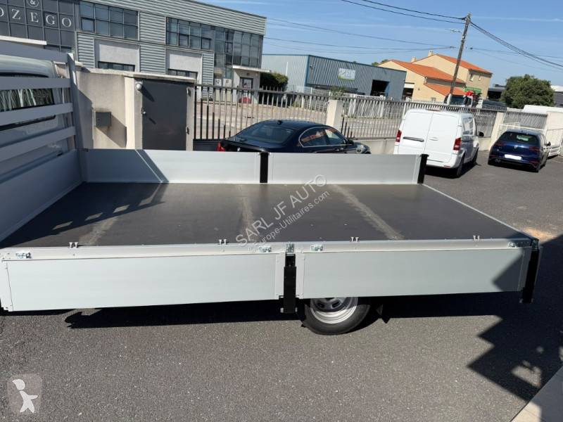 Samochód dostawczy Iveco