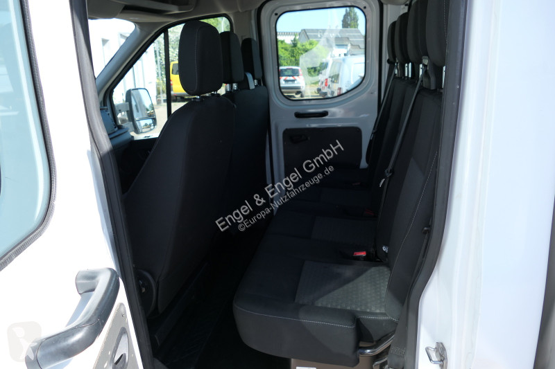 Véhicule utilitaire Ford Transit 350 2,0 TDCi...