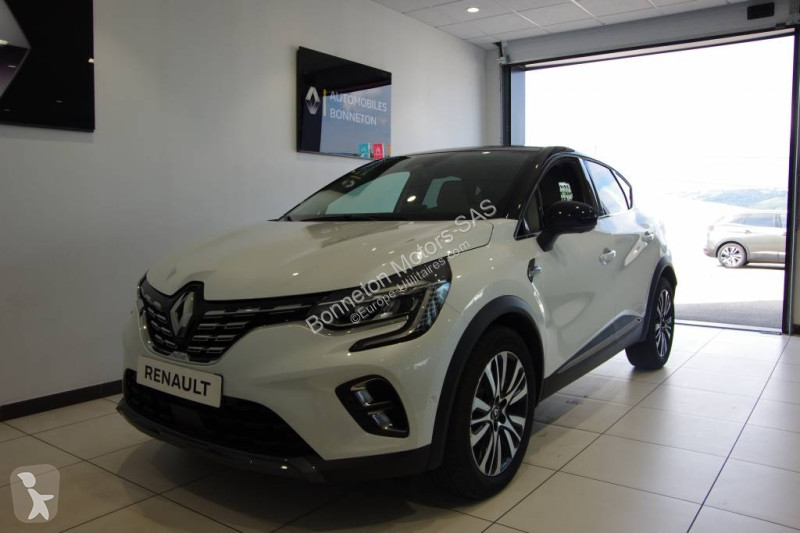 Samochód dostawczy Renault (2) Initiale Paris...