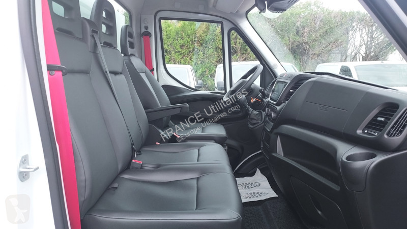 Véhicule utilitaire Iveco DAILY BENNE ACIER JPM...