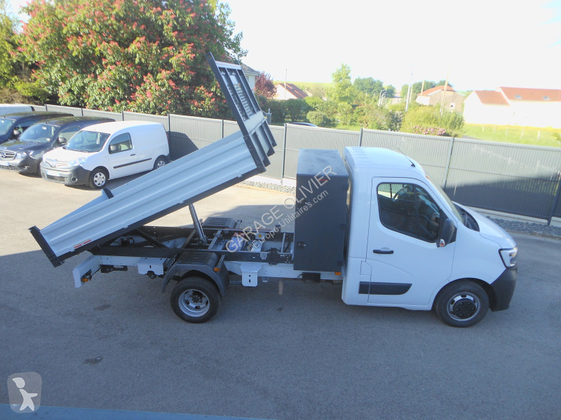 Véhicule utilitaire Renault Châssis Cabine...