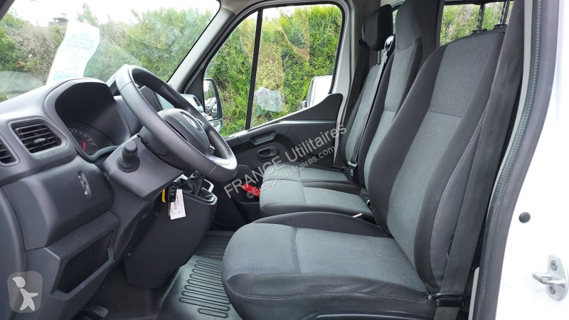 عربة نفعية Renault MASTER III FG 7 PLACES F3500...