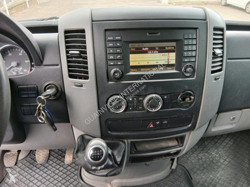 Mercedes 515 CDI van
