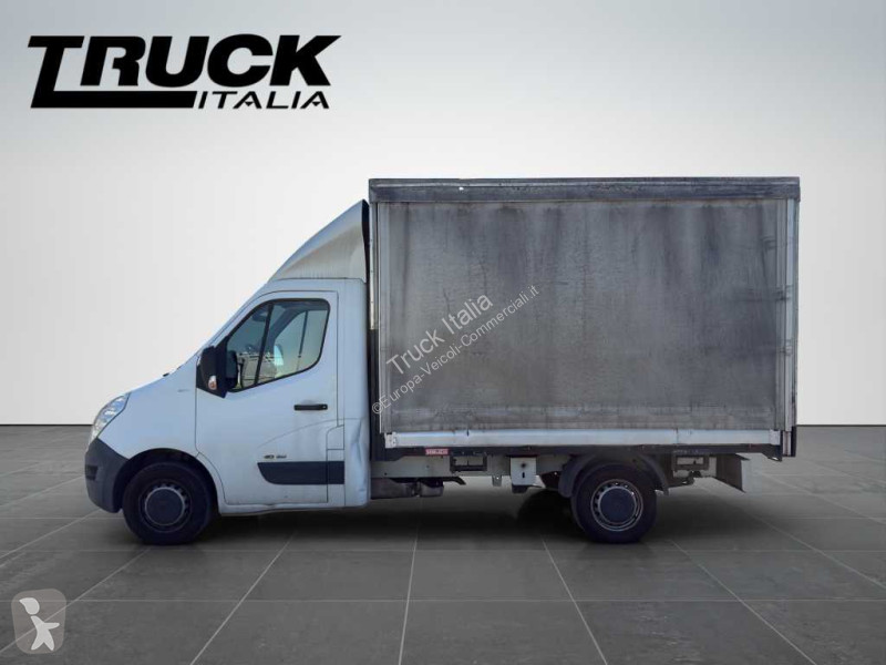 عربة نفعية Renault III - master T35 2.3 dci...