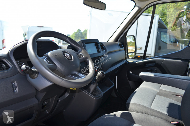 Véhicule utilitaire Renault RENAULT MASTER III...