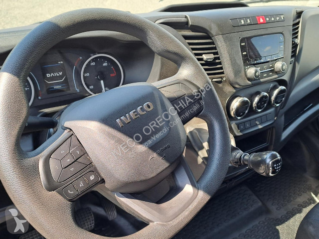 Furgoneta Iveco DAILY 35S16 - 4100