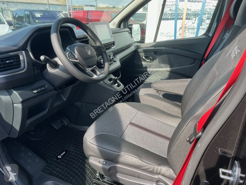 Véhicule utilitaire Renault TRAFIC III FG NEUF:...