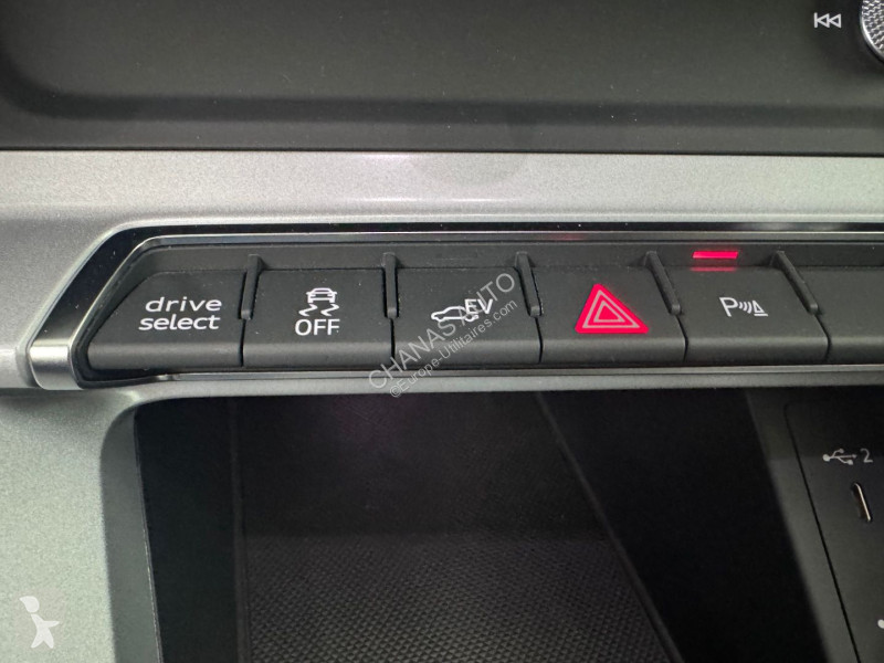 Véhicule utilitaire Audi SPORTBACK 45 TFSIe 245...