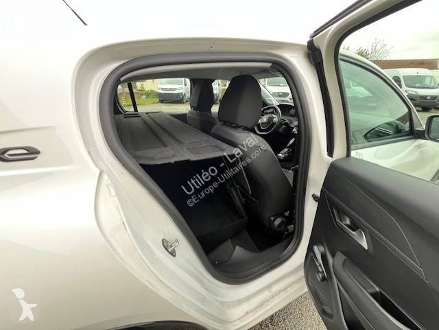 Samochód dostawczy Peugeot