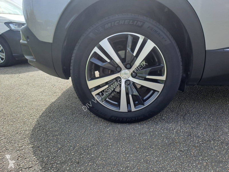 Peugeot 3008 BlueHDi 130ch S&S EAT8 Transporter