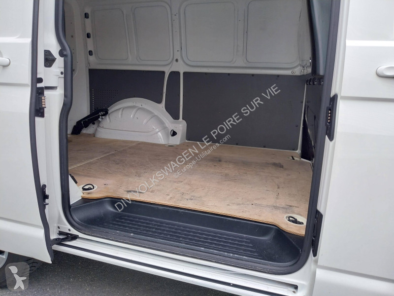 Furgoneta Volkswagen TRANSPORTER 6.1 VAN L1H1...