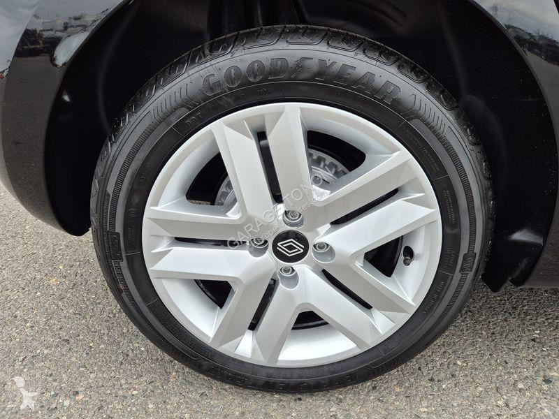 عربة نفعية Renault 1.5 DCI 100CV EVOLUTION