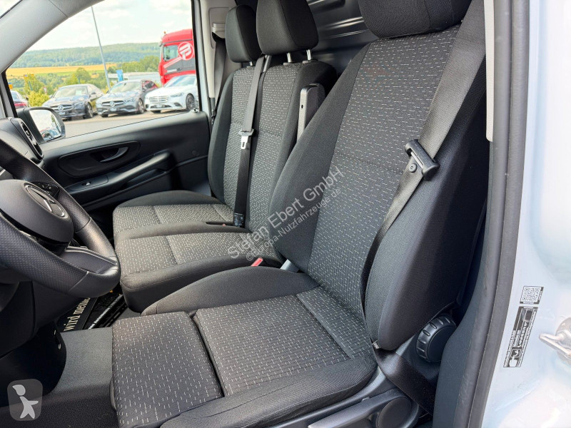Furgoneta Mercedes Vito  3200 Klima Kamera LED AHK