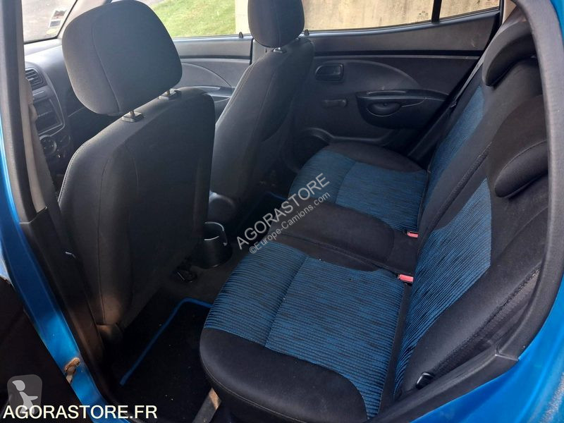 Véhicule utilitaire KIA PICANTO
