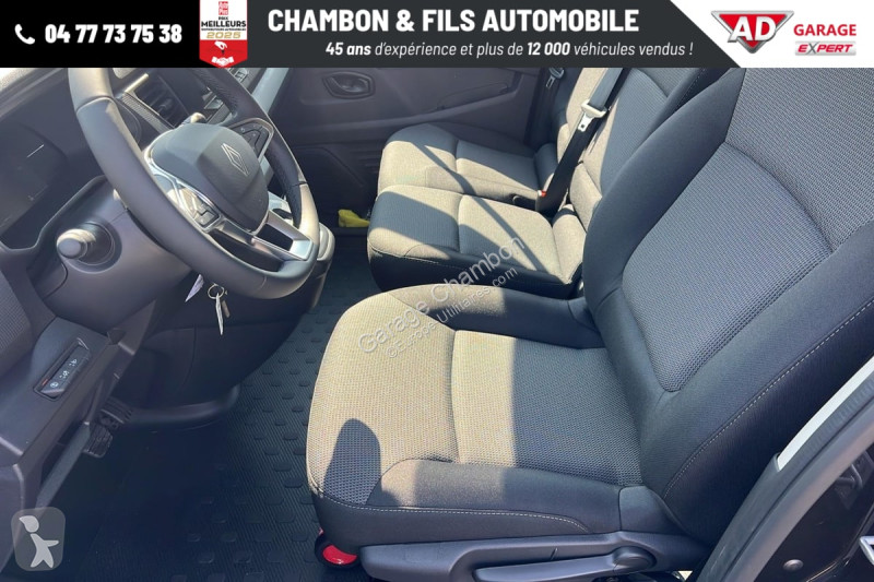 عربة نفعية Renault CABINE APPROFONDIE L2H1 3T...