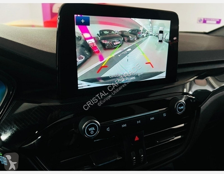 عربة نفعية Ford KUGA 2.5 DURATEC 190CH FHEV E85...