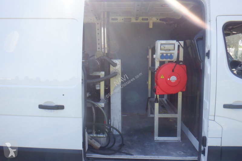 Nyttofordon Renault MASTER NETTOYEUR HAUTE...