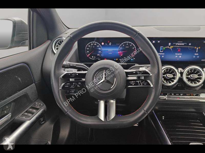 Mercedes 180 136ch AMG Line 7G-DCT Transporter