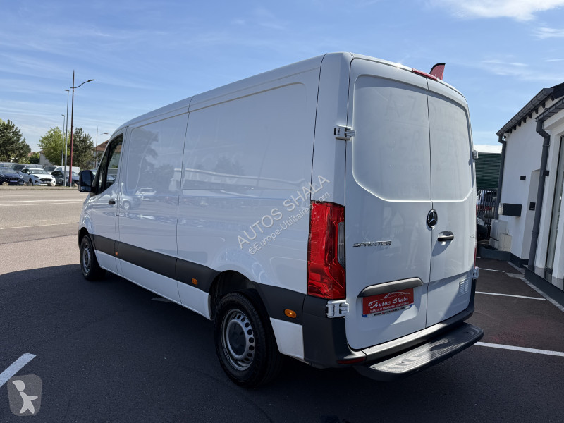 عربة نفعية Mercedes SPRINTER FG / PRIX HT 20...