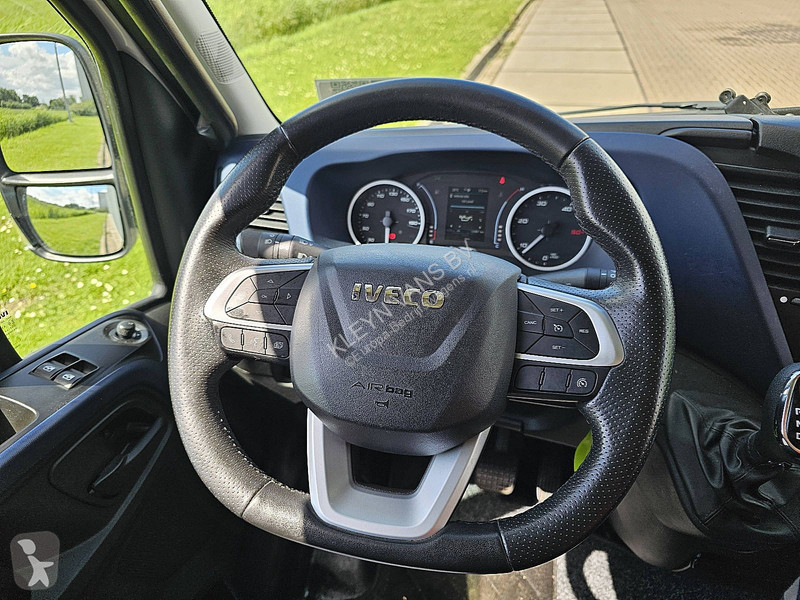 Furgoneta Iveco 35S18 Bakwagen Laadklep!