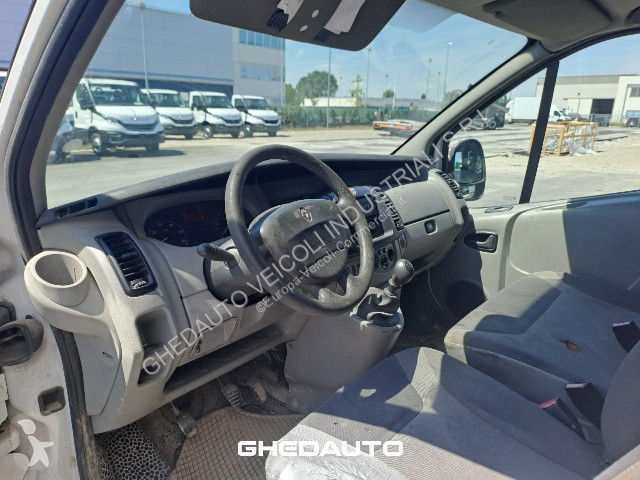 Furgoneta Renault RENAULT - RENAULT TRAFIC