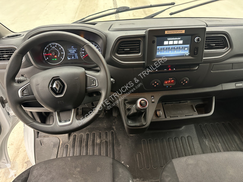 Furgoneta Renault L2H2 140