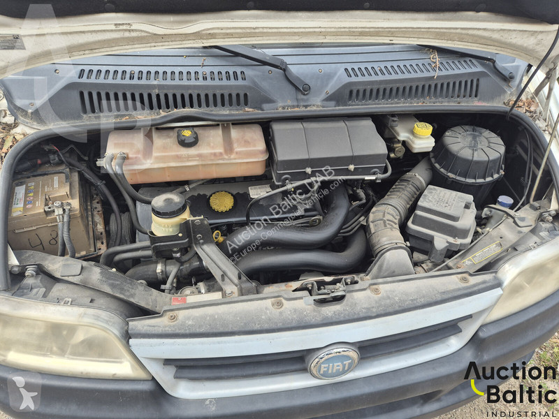 Véhicule utilitaire Fiat Maxi 2,8 JTD