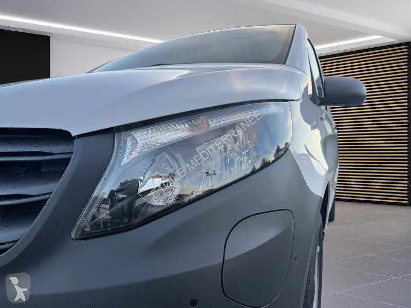 عربة نفعية Mercedes e 112 Fourgon Long