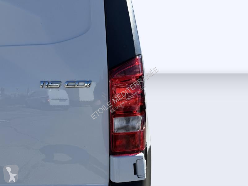 Véhicule utilitaire Mercedes Vito  Fourgon...