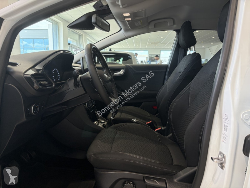 عربة نفعية Ford PUMA 1.5 EcoBlue 120 ch ST-LINE