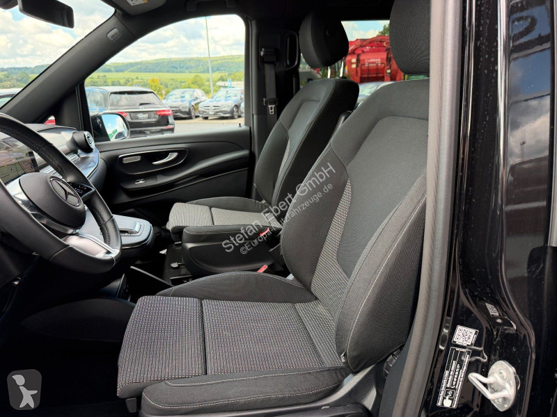 Furgoneta Mercedes V  d STYLE LED AHK2,5to...