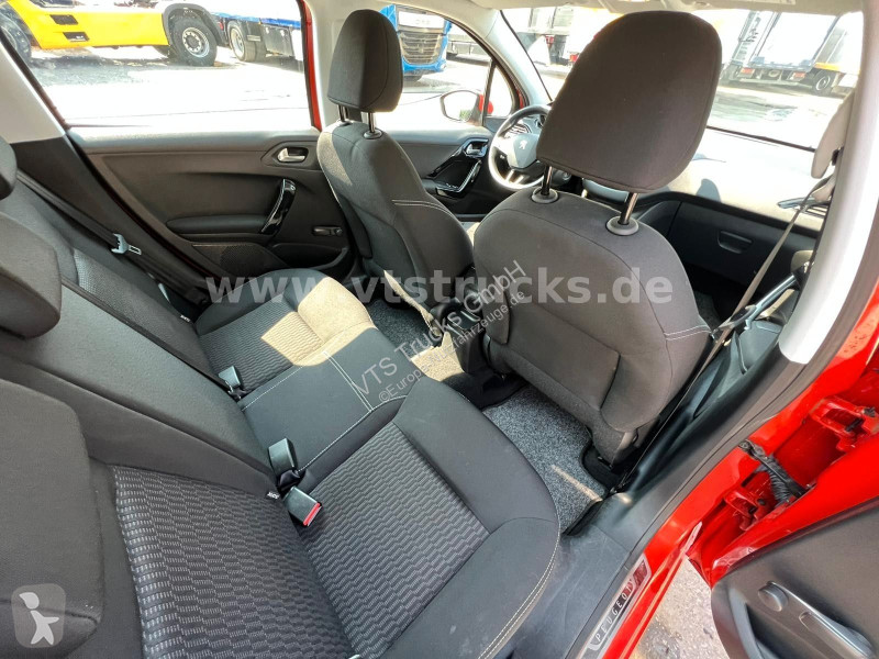 Samochód dostawczy Peugeot Active  *Motorschaden*