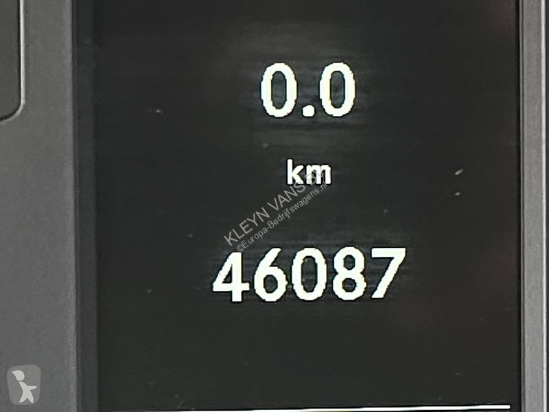 Véhicule utilitaire Mercedes 66Kwh Wltp 292 kms