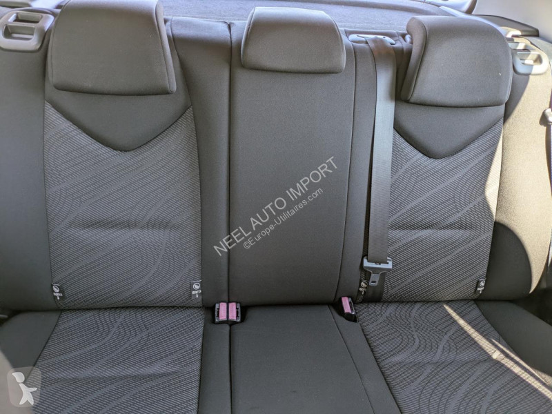 عربة نفعية Peugeot 308 ACCESS 1.6 HDI 92CH 5P BVM5