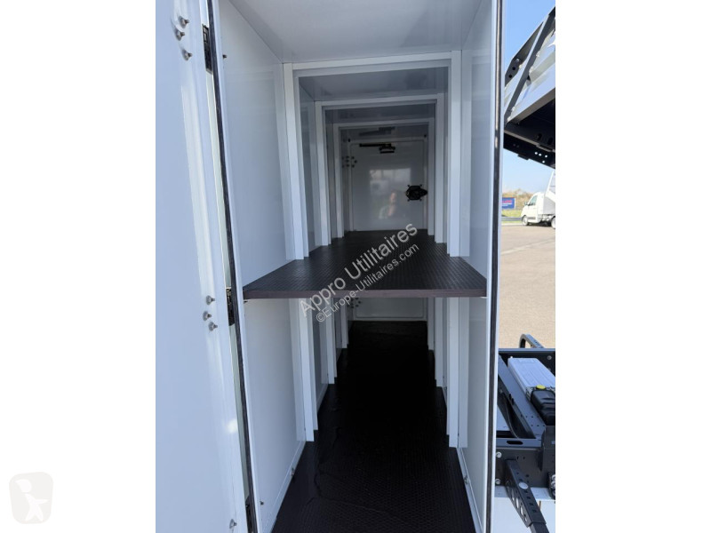 Véhicule utilitaire Ford TRANSIT 350 L3 2.0...