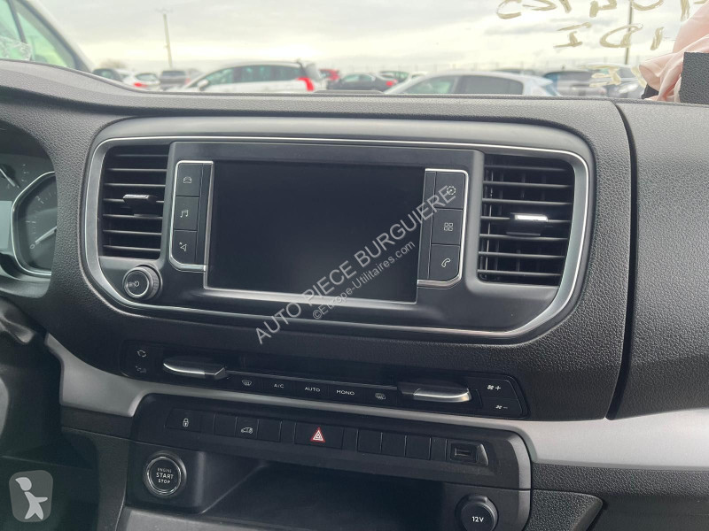 عربة نفعية Peugeot III 2.0 HDI 177 / GN086