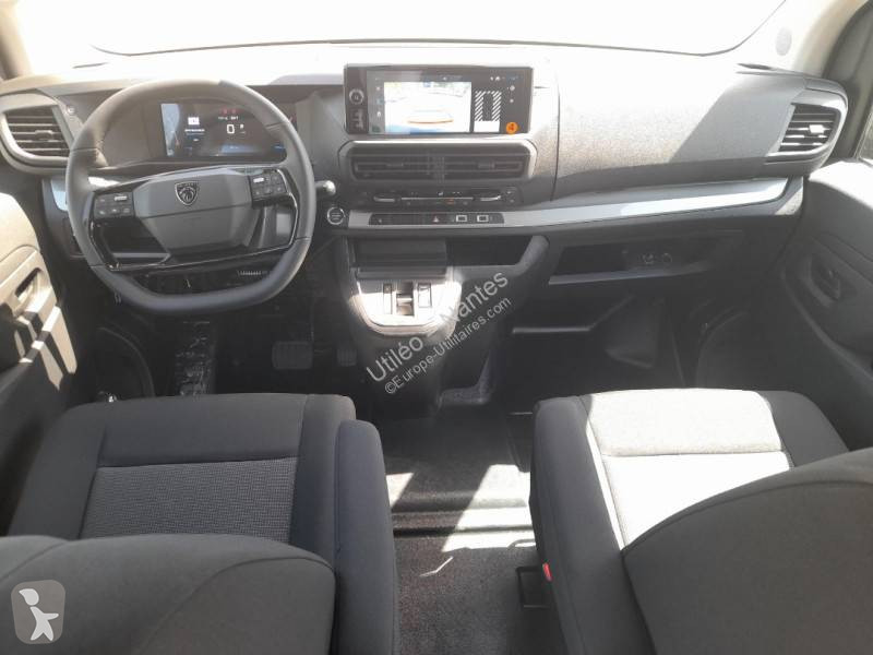 عربة نفعية Peugeot