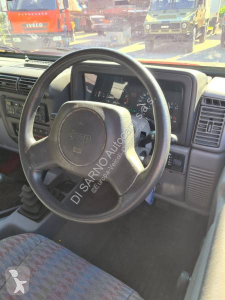 Furgoneta Jeep