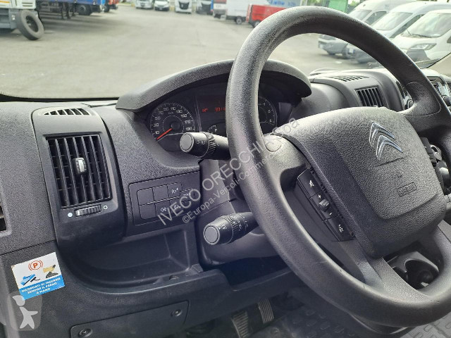 عربة نفعية Citroën JUMPER