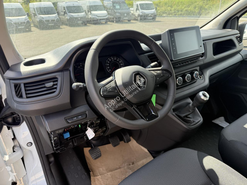 Véhicule utilitaire Renault TRAFIC L2H1 170CH...