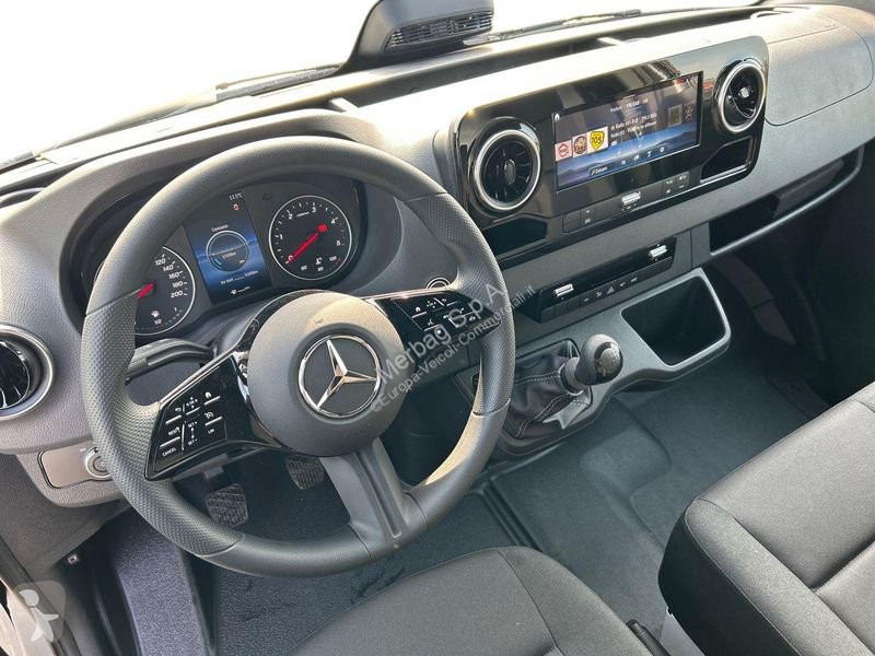 عربة نفعية Mercedes Telaio 311CDI 37/35 PRO