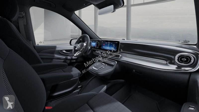 عربة نفعية Mercedes Long 220 d Style auto