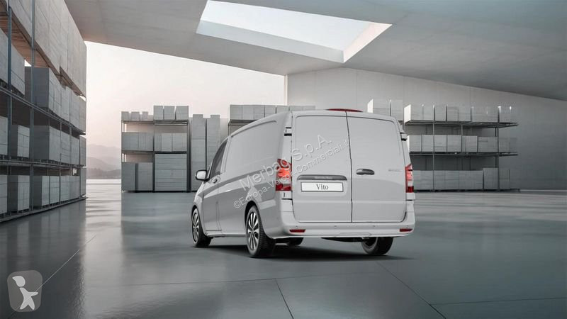 عربة نفعية Mercedes Vito Furgone SELECT 116 CDI...