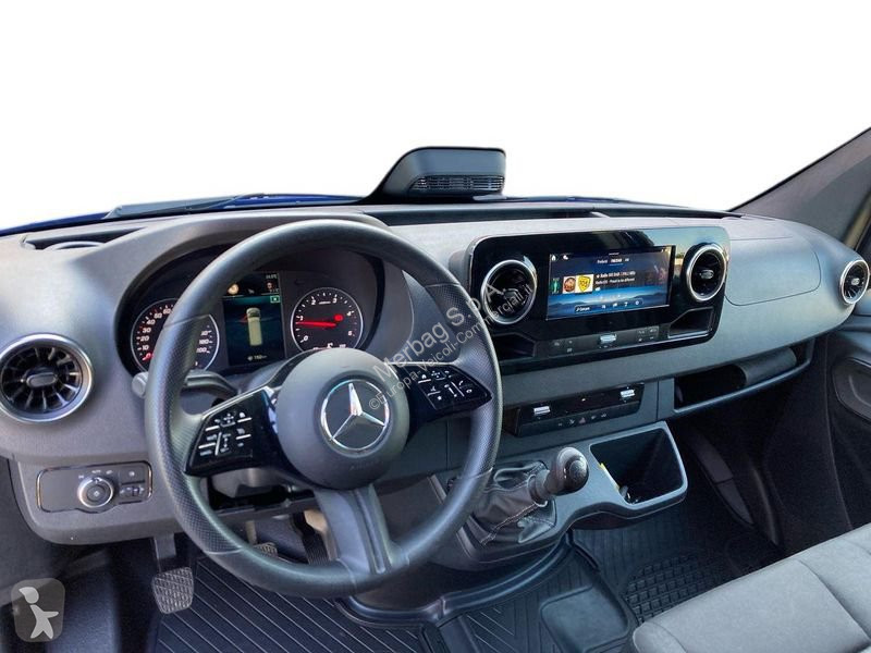 Furgoneta Mercedes